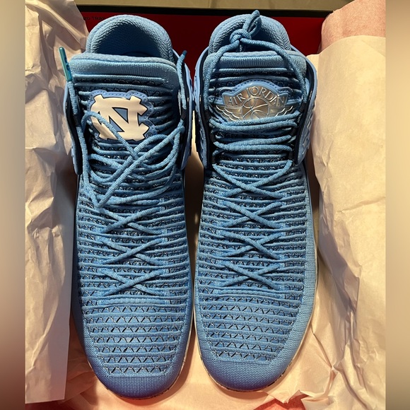 Nike Air Jordan 32 “UNC” size 13 - Picture 3 of 8